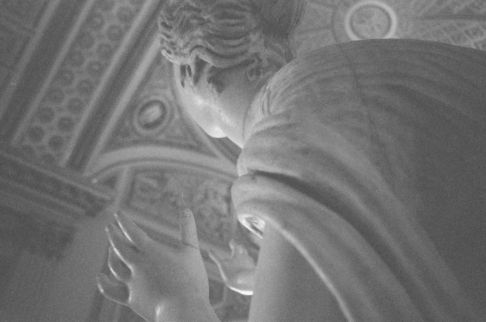 Uffizi Series Niobid 1 Photography T-shirt